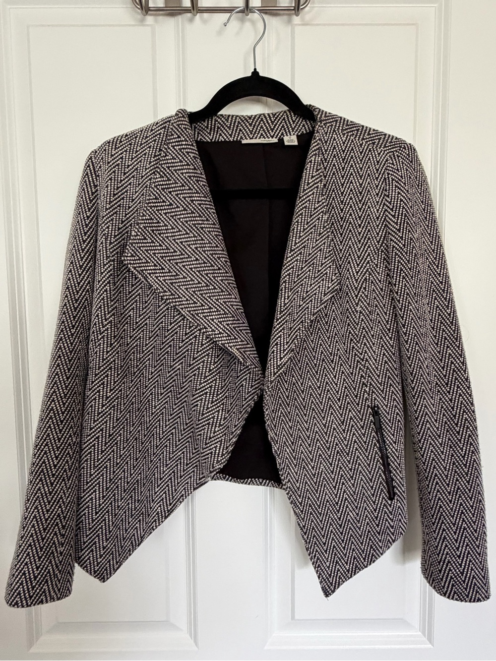 Halogen Black and White Herringbone Draped Open Blazer